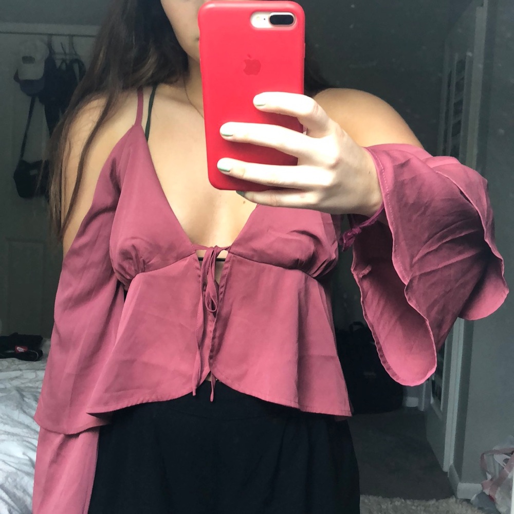 Front tie flowy shirt